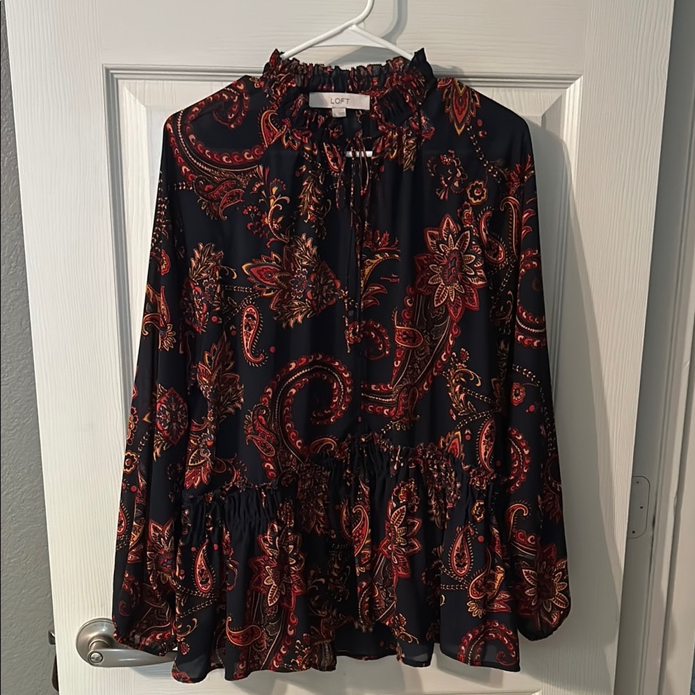 LOFT Women's Blouse - Black and Red Paisley